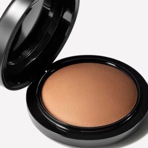 MAC MINERALIZE SKINFINISH NATURAL
